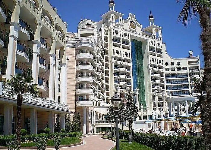 Sunset C8-24 Apartment *